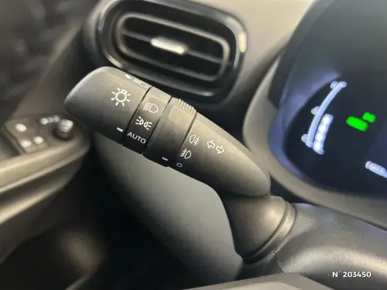 TOYOTA YARIS CROSS I - voiture d'occasion - Photo 29