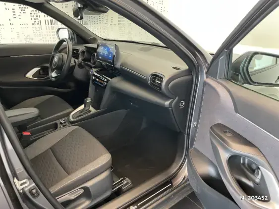TOYOTA YARIS CROSS I - voiture d'occasion - Photo 10