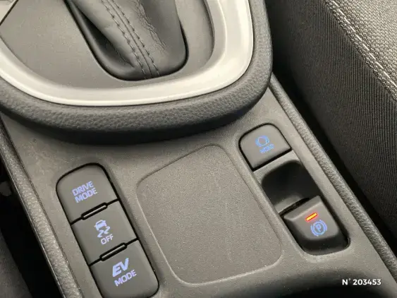 TOYOTA YARIS CROSS I - voiture d'occasion - Photo 34