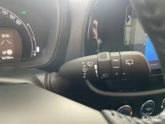 TOYOTA AYGO X - voiture d'occasion - Photo 29