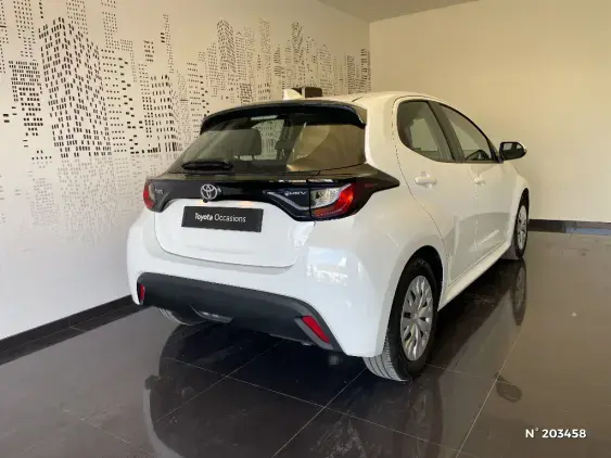 TOYOTA YARIS IV - voiture d'occasion - Photo 4