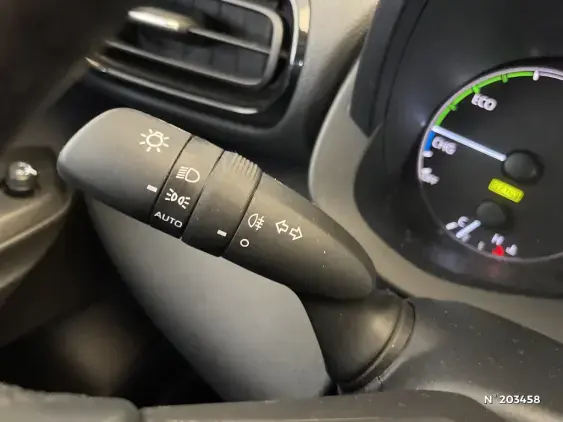 TOYOTA YARIS IV - voiture d'occasion - Photo 27
