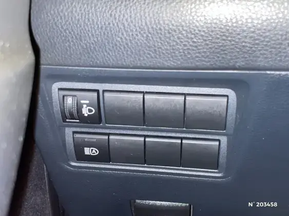 TOYOTA YARIS IV - voiture d'occasion - Photo 30