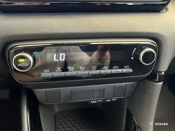 TOYOTA YARIS IV - voiture d'occasion - Photo 22