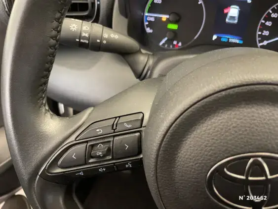 TOYOTA YARIS IV - voiture d'occasion - Photo 27