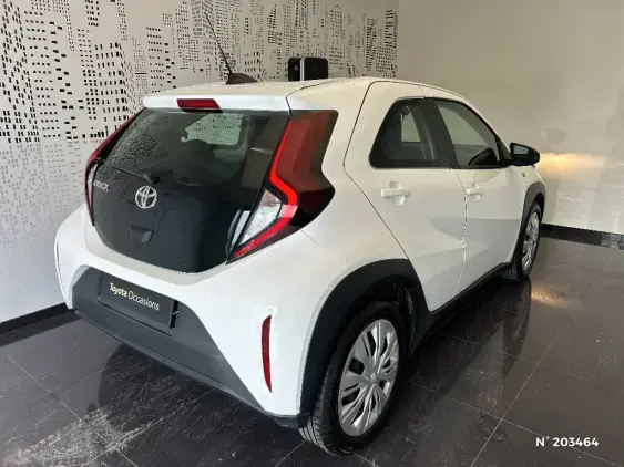 TOYOTA AYGO X - voiture d'occasion - Photo 4