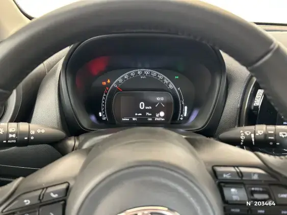 TOYOTA AYGO X - voiture d'occasion - Photo 12