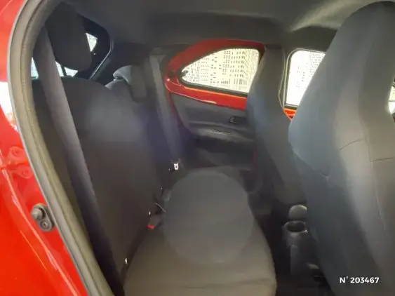 TOYOTA AYGO X - voiture d'occasion - Photo 11