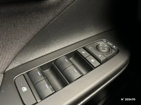 TOYOTA C-HR II - voiture d'occasion - Photo 30