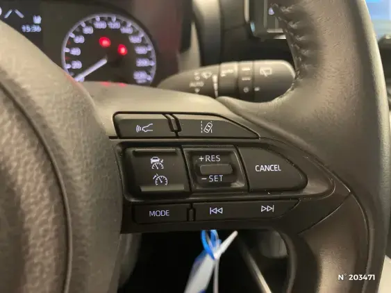 TOYOTA YARIS IV - voiture d'occasion - Photo 26