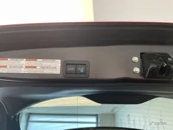 TOYOTA YARIS CROSS I - voiture d'occasion - Photo 26