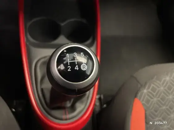 TOYOTA AYGO X - voiture d'occasion - Photo 33