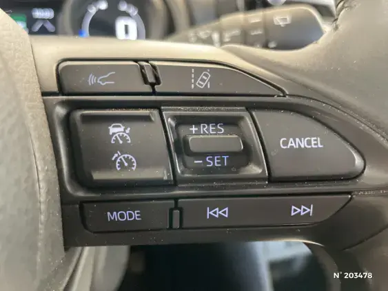 TOYOTA YARIS CROSS I - voiture d'occasion - Photo 26