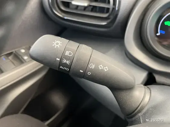 TOYOTA YARIS CROSS I - voiture d'occasion - Photo 29