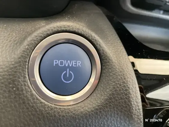 TOYOTA YARIS CROSS I - voiture d'occasion - Photo 32