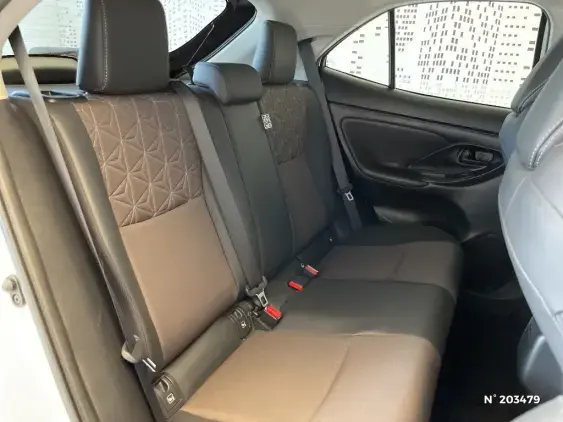 TOYOTA YARIS CROSS I - voiture d'occasion - Photo 11