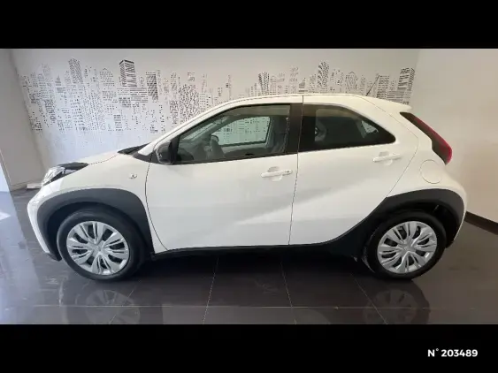 TOYOTA AYGO X - voiture d'occasion - Photo 2