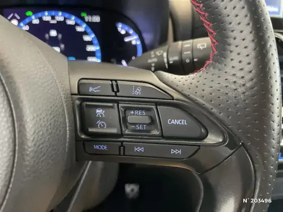 TOYOTA YARIS CROSS I - voiture d'occasion - Photo 29
