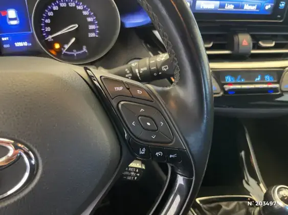 TOYOTA C-HR - voiture d'occasion - Photo 25