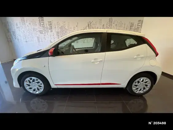 TOYOTA AYGO II - voiture d'occasion - Photo 2