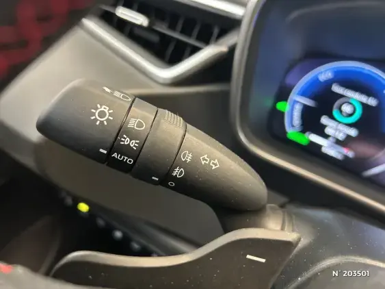 TOYOTA COROLLA TOURING SPT X - voiture d'occasion - Photo 31