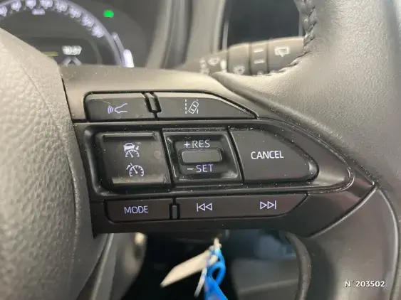 TOYOTA AYGO X - voiture d'occasion - Photo 26