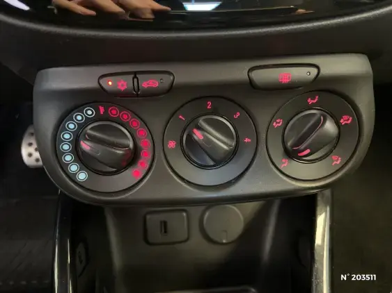 OPEL ADAM - voiture d'occasion - Photo 26