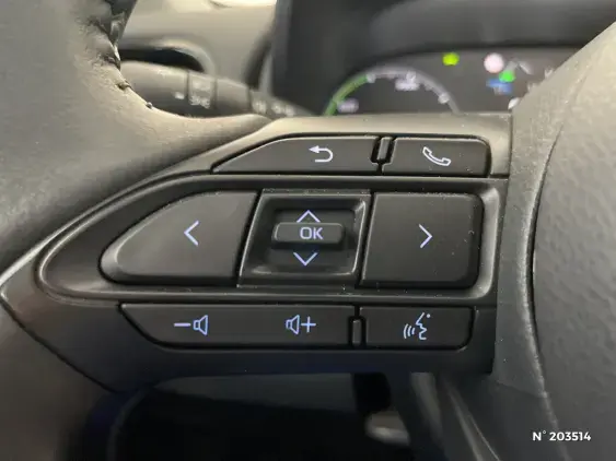 TOYOTA YARIS IV - voiture d'occasion - Photo 26
