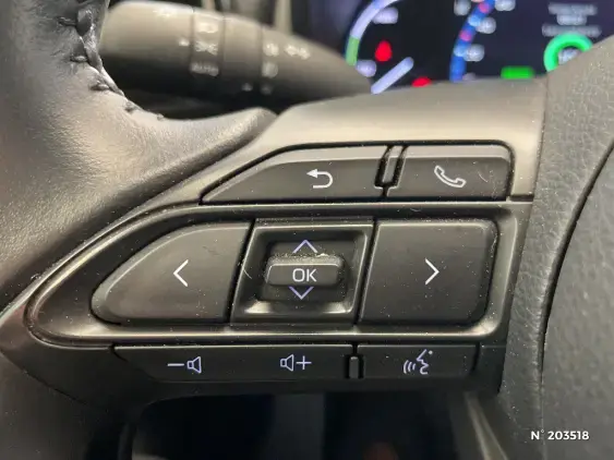 TOYOTA YARIS CROSS I - voiture d'occasion - Photo 27