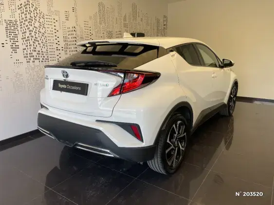 TOYOTA C-HR - voiture d'occasion - Photo 4