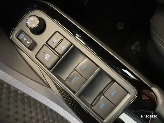 TOYOTA C-HR - voiture d'occasion - Photo 31