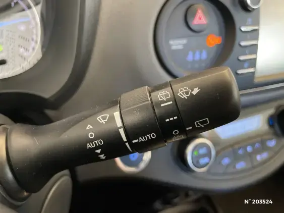 TOYOTA YARIS III - voiture d'occasion - Photo 29