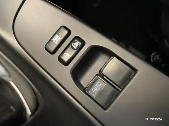 TOYOTA YARIS III - voiture d'occasion - Photo 35