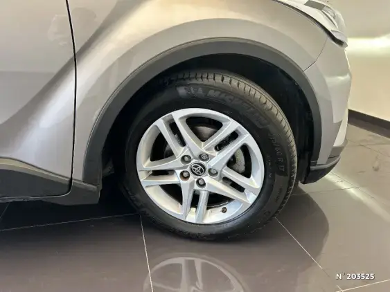TOYOTA C-HR - voiture d'occasion - Photo 8