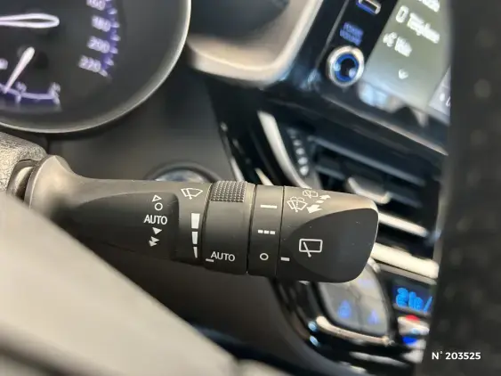 TOYOTA C-HR - voiture d'occasion - Photo 30