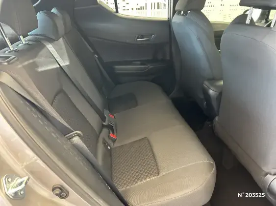 TOYOTA C-HR - voiture d'occasion - Photo 11