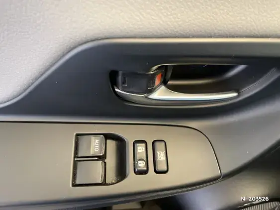 TOYOTA YARIS III - voiture d'occasion - Photo 23