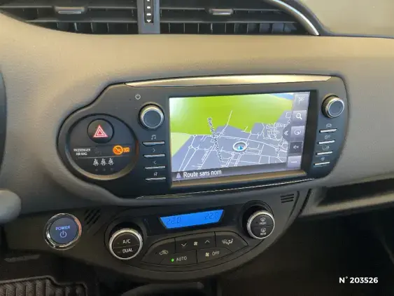 TOYOTA YARIS III - voiture d'occasion - Photo 28