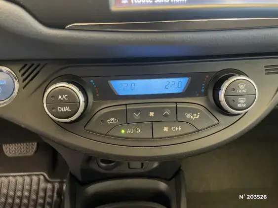 TOYOTA YARIS III - voiture d'occasion - Photo 29