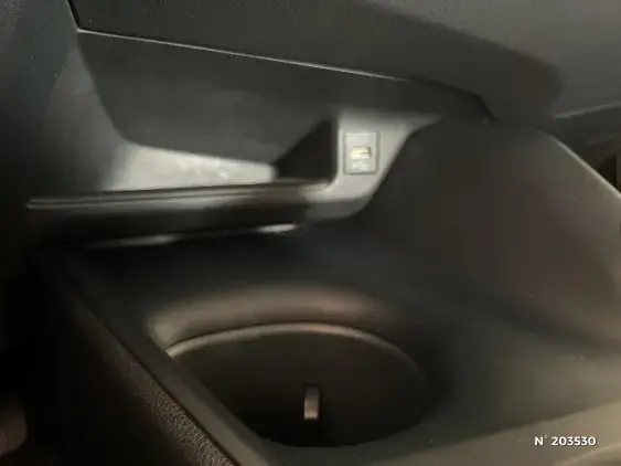 TOYOTA C-HR - voiture d'occasion - Photo 29