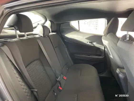 TOYOTA C-HR - voiture d'occasion - Photo 11