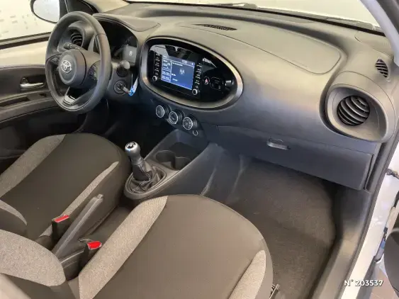 TOYOTA AYGO X - voiture d'occasion - Photo 10