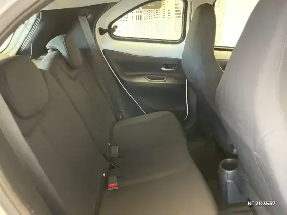 TOYOTA AYGO X - voiture d'occasion - Photo 11