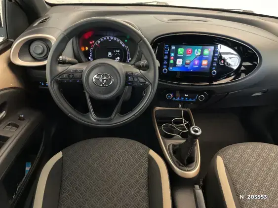 TOYOTA AYGO X - voiture d'occasion - Photo 9