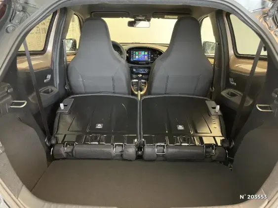 TOYOTA AYGO X - voiture d'occasion - Photo 35
