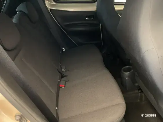 TOYOTA AYGO X - voiture d'occasion - Photo 11