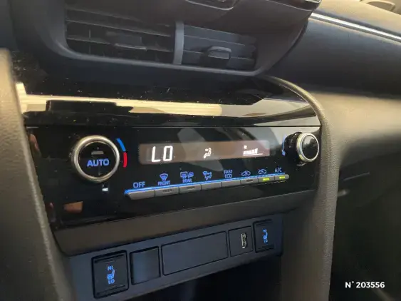 TOYOTA YARIS CROSS I - voiture d'occasion - Photo 33