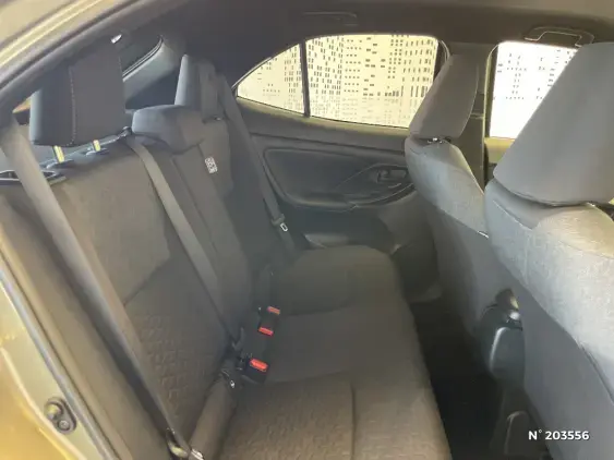 TOYOTA YARIS CROSS I - voiture d'occasion - Photo 11