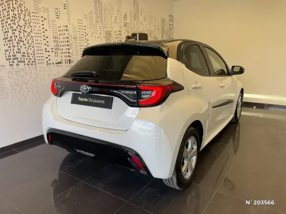 TOYOTA YARIS IV - voiture d'occasion - Photo 4