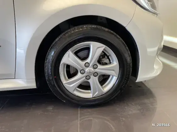 TOYOTA YARIS IV - voiture d'occasion - Photo 8